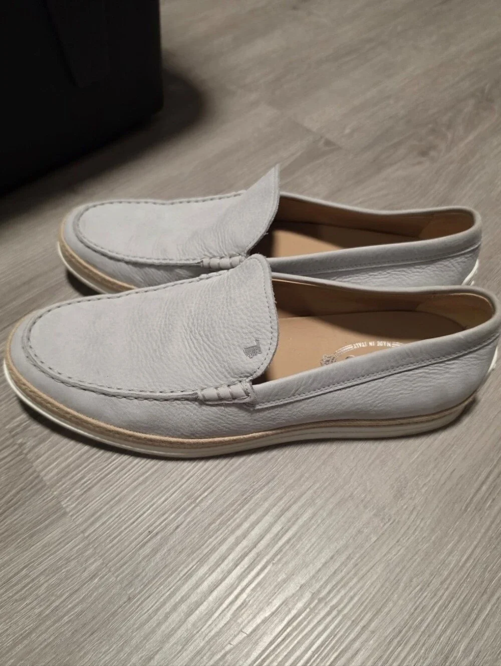 Like New Men's Tod's Nuova Pantofola suede raffia slip-on loafers gray size 10